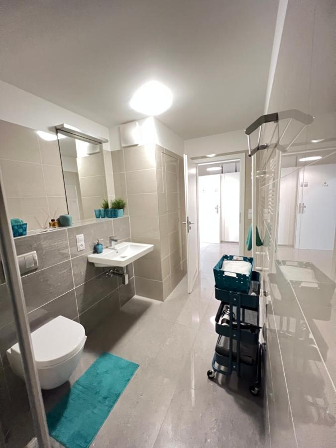 Free Parking In Garage Karolina Plazza, New Cosy Studio With All You Need Praga Exterior foto